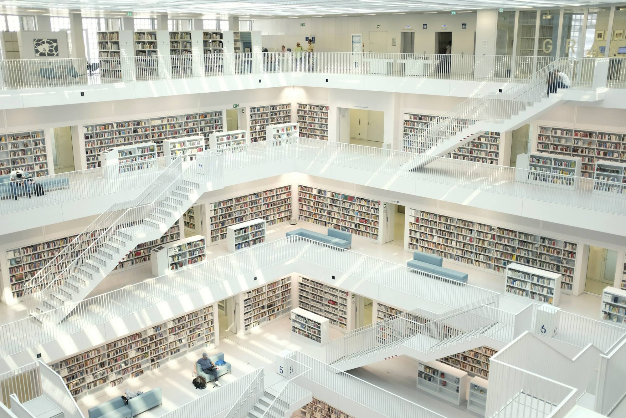 The white, terraced reading hall of Stuttgart’s city library